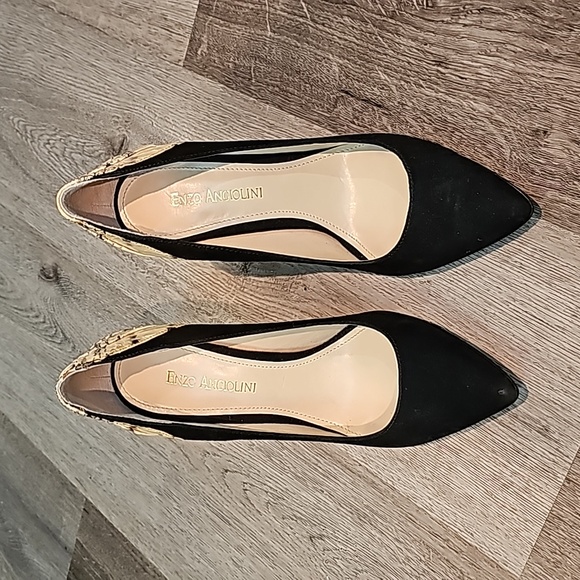 Women's black pump - Picture 2 of 4